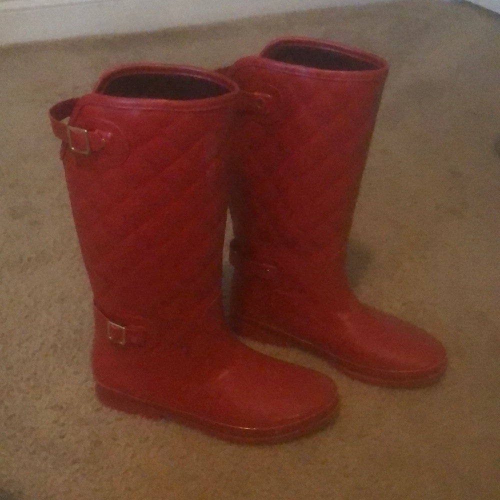 Rain boots